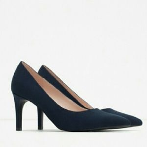 Zara Court Heels in Navy Faux Suede